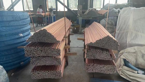 Electrodes de mise à la terre en acier plaqué au cuivre pour grille de mise à la terre fabriquées par procédé de galvanoplastie